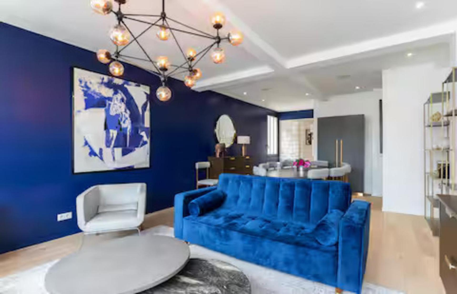 Apartment Stunning 2 Bedroom Paris