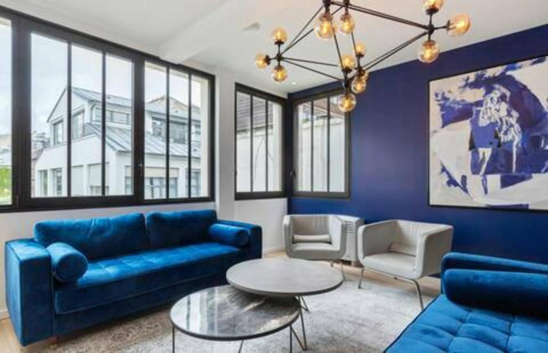 Stunning 2 Bedroom Apartment